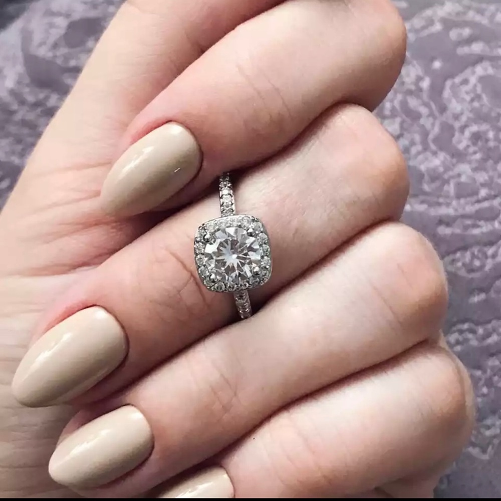 Ring For Women Hot Sale Cubic Zirconia - Picture 2 of 2